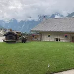 Haus Dorfblick アパート グレヘン